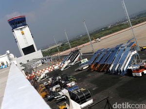 Bandara Semarang Ditutup hingga Siang, 8 Penerbangan Terdampak
