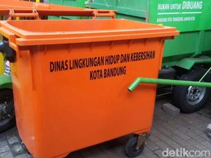 Disebut Pakai Tong Sampah Jerman, Bandung Gunakan China dan Lokal