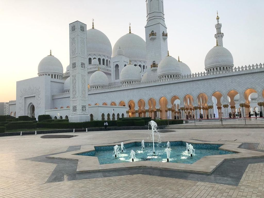 Lahan 2,9 Ha Disiapkan untuk Replika Masjid Agung Abu Dhabi di Solo Lahan 2,9 Ha Disiapkan untuk Replika Masjid Agung Abu Dhabi di Solo