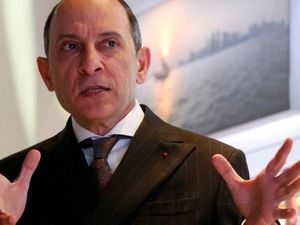 Berkomentar Merendahkan Perempuan, Bos Qatar Airways Minta Maaf