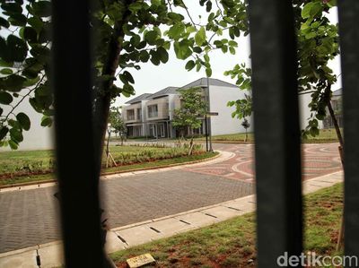 Suasana dan Rumah Mewah Pulau D Reklamasi yang Disegel