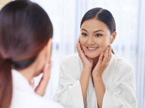 Rutin Pakai Skin Care Sirih Cina, Ini Manfaatnya untuk Kecantikan Rutin Pakai Skin Care Sirih Cina, Ini Manfaatnya untuk Kecantikan