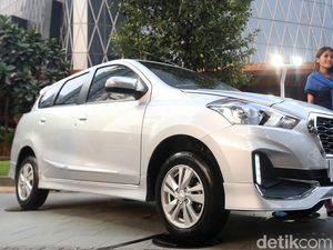 Mobil Murah LCGC Bakal Kena Pajak 3% Mobil Murah LCGC Bakal Kena Pajak 3%