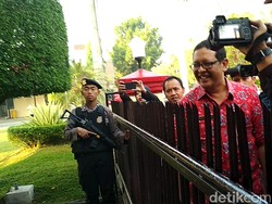 Kadis Pendidikan Kota Blitar Datangi Mapolresta, Terkait OTT KPK?