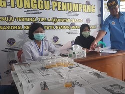 Hadapi Arus Mudik, Sopir di Terminal Serang Dites Urin