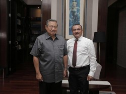 Beda Sudut Pandang, Demokrat-PDIP Sulit Bersatu