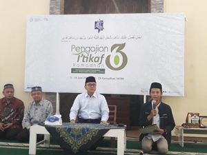 Ketua MPR Tes Pemuda di Yogya Soal Data Orang Miskin di Lingkungannya