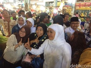 Khofifah Ingin Perbankan Penyalur KUR Hadir di Pasar Tradisional