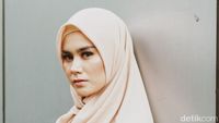 Ira Ary Monica