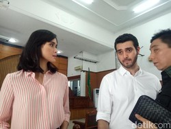 Jelang Putusan, Fachri Albar Minta Didoakan