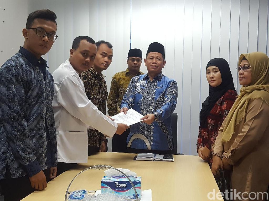 Pengacara Jemaah First Travel Lapor soal Aset ke Itjen Kemenag Pengacara Jemaah First Travel Lapor soal Aset ke Itjen Kemenag