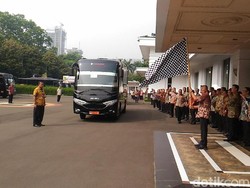 Lepas Mudik Staf Kemenhan, Ryamizard Ingatkan Jaga Keamanan