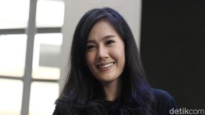 Ardina Rasti, si Desi yang Nyebelin di Film 22 Menit