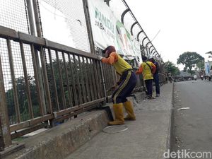 Selain Dijaga Polisi, JPO di Pondok Gede akan Dipasangi CCTV Selain Dijaga Polisi, JPO di Pondok Gede akan Dipasangi CCTV