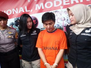 Cabuli 13 Murid SD, Eks Guru R Seorang Pedofil? Cabuli 13 Murid SD, Eks Guru R Seorang Pedofil?