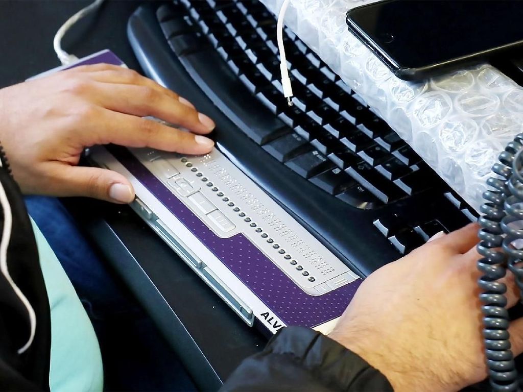 Tiga Raksasa Teknologi Kembangkan Standar Baru Display Braille