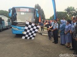 KSAU Lepas Mudik Gratis Personel TNI AU di Mabes Cilangkap