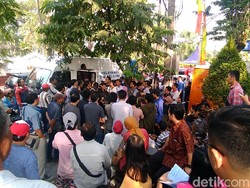 Layanan SIM akan Tutup Selama Libur Lebaran, Pemohon Membludak