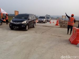 Pemudik Mulai Lewati Jembatan Kenteng Tol Ruas Salatiga-Kartasura