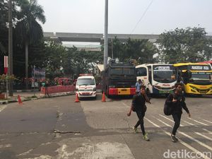 88 Polisi Amankan Terminal Kampung Rambutan Saat Mudik