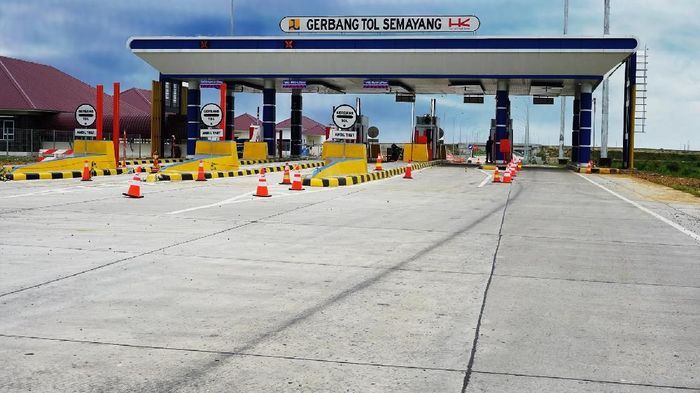 10,5 km jalur operasional pada seksi 2 Semayang ke Helvetia serta Seksi 3 Binjai ke Semayang.Foto: Dok. PT Hutama Karya (Persero) 10,5 km jalur operasional pada seksi 2 Semayang ke Helvetia serta Seksi 3 Binjai ke Semayang.Foto: Dok. PT Hutama Karya (Persero)