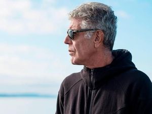 Anthony Bourdain Bahas Kematian di Episode Parts Unknown Bali Anthony Bourdain Bahas Kematian di Episode Parts Unknown Bali