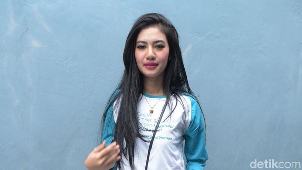 Cerita Della Wulan Beratnya Puasa Tanpa Julia Perez