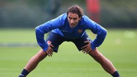 Mimpi saya adalah suatu hari bermain untuk Real Madrid dan sekarang saya ingin mewujudkannya, kata Robert Pires di Marca pada 2000. Foto: Paul Gilham/Getty Images