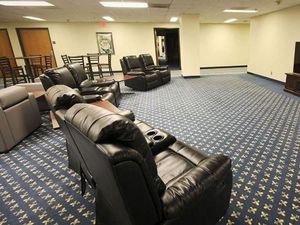 Dibayar Rp 49 Juta untuk Menginap di Hotel Influenza, Siapa Mau?