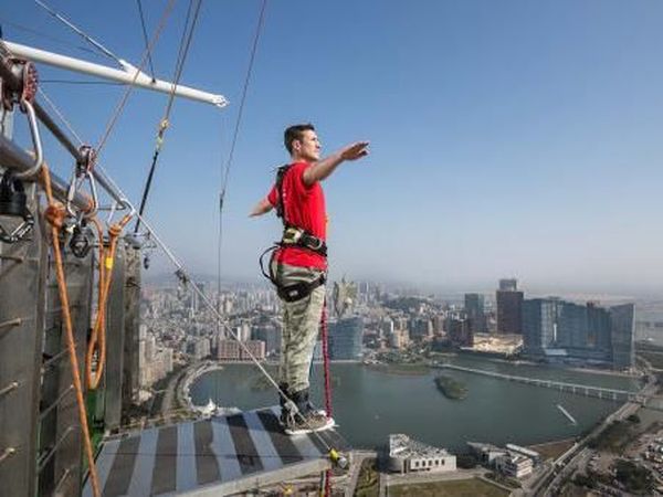 8 Bungee Jumping Tertinggi Dunia