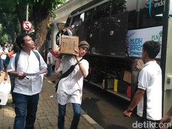 Ribuan Pedagang dan Cleaning Service Ikut Mudik Gratis PLN