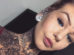 Penampilan Polos Wanita Naga Sebelum Memodifikasi Tubuh Senilai Rp 1,7 M