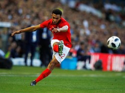 Alexander-Arnold Wujudkan Mimpi Debut di Timnas Inggris