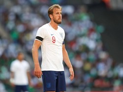 Harry Kane akan menjadi kapten timnas Inggris di Piala Dunia 2018. Dia mengalahkan Jordan Henderson dalam opsi sebagai kapten tim. (Foto: Carl Recine/Action Images via Reuters)