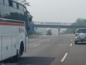 H-6 Lebaran, Tol Purbaleunyi Arah Cileunyi Lancar