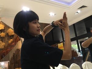 Foto: Teknik Pijat yang Ampuh Redakan Pegal Saat Mudik