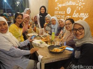 Ini Alasan Menarik Dua Rombongan yang dTraktirDetikcom Hari Terakhir Ini Alasan Menarik Dua Rombongan yang dTraktirDetikcom Hari Terakhir