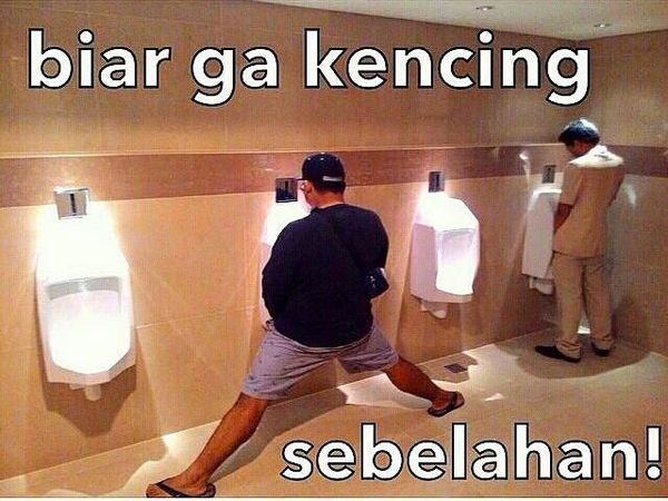 Kumpulan Meme Lucu Gambarkan Situasi Menahan Kencing Saat Mudik