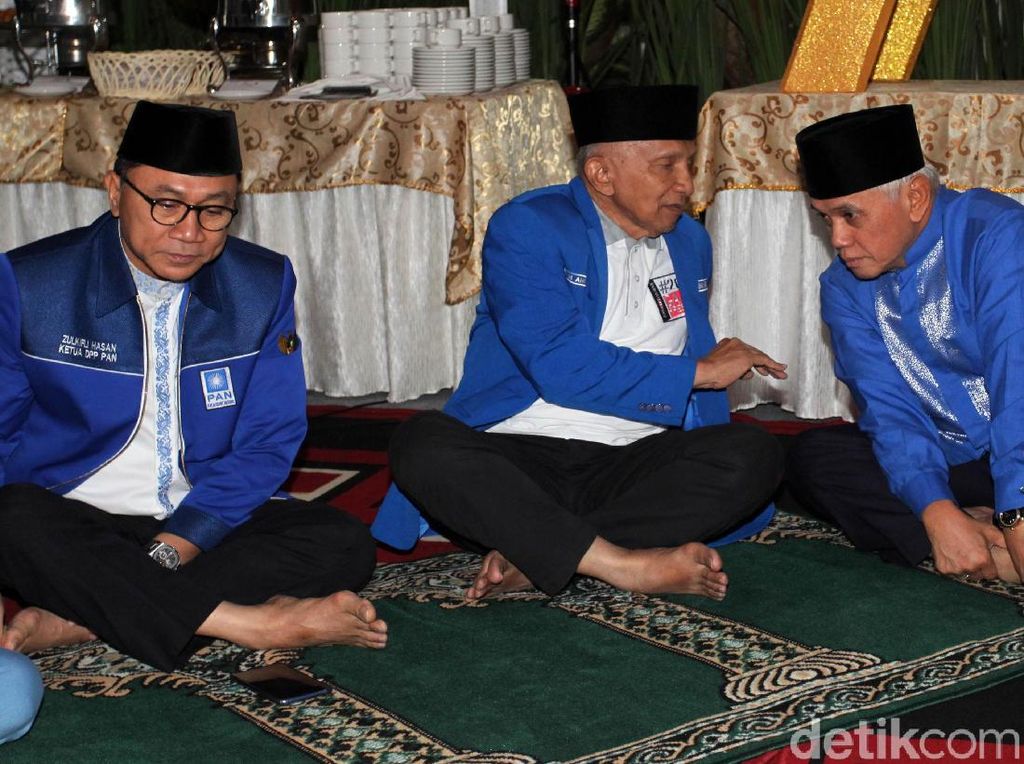 Zulkifli Hasan: Saya Ikhlas Jika Pak Amien Rais Nyapres Zulkifli Hasan: Saya Ikhlas Jika Pak Amien Rais Nyapres