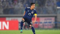 Makoto Hasebe punya 108 cap bersama timnas Jepan. Pengalamannya di ajang internasional akan sangat berarti besar untuk mengapteni tim Jepang. (Foto: John Sibley/Action Images via Reuters)