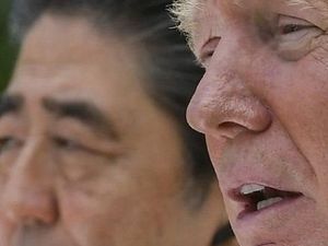 Donald Trump Diasingkan di Hari Pertama KTT G7 Donald Trump Diasingkan di Hari Pertama KTT G7