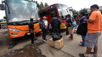 Jangan Naik Bus Kayak Gini Buat Mudik!