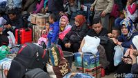 Terminal Bayangan Lebak Bulus Mulai Dipadati Pemudik