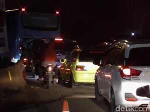 Ada Penumpukan Kendaraan, Begini Rekayasa Lalin di Gringsing Exit