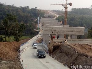 Awas! Pemudik Harus Ekstra Waspada Lalui Jalur Tanjakan Ini Awas! Pemudik Harus Ekstra Waspada Lalui Jalur Tanjakan Ini
