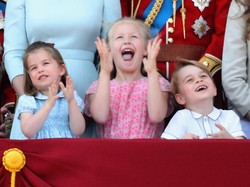 Cara Kate Middleton Tenangkan Putri Charlotte yang Terjatuh