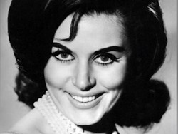 Bond Girl Pertama, Eunice Gayson Meninggal Dunia