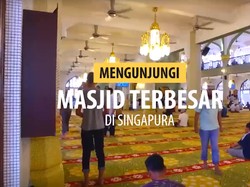 Berkunjung ke Mesjid Terbesar di Singapura
