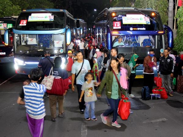 AHM Berangkatkan Ribuan Pelanggan Setia Honda