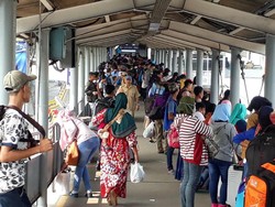 Sudah 386 Ribu Penumpang Arus Balik Tiba di Pelabuhan Merak